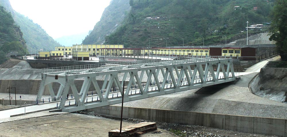 तातोपानी नाका मालवाहक सवारीका लागि मात्र खुल्ला हुदै