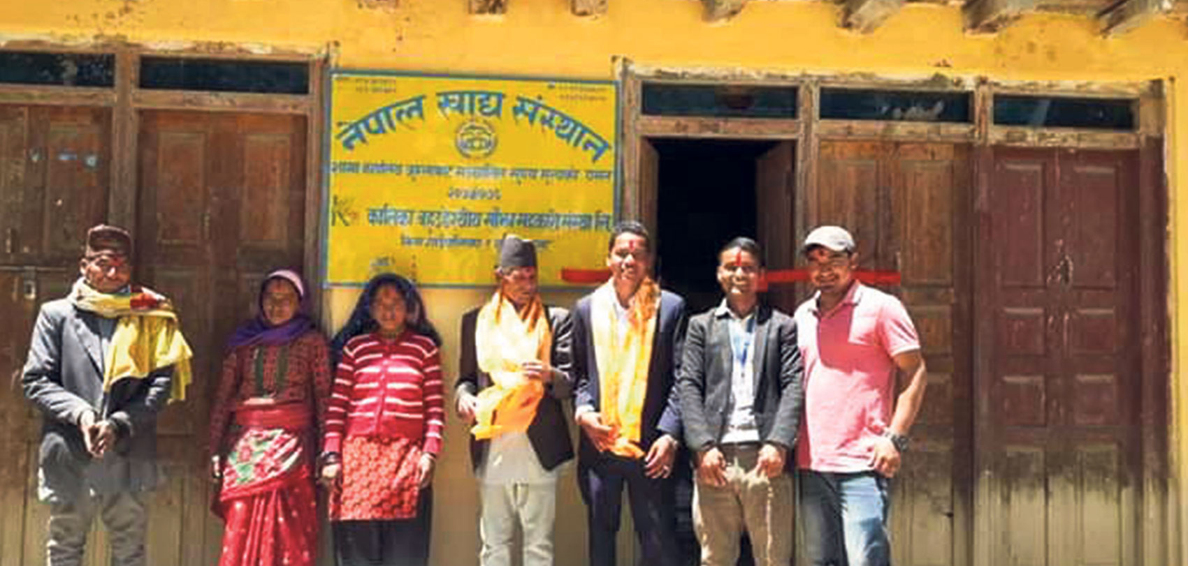 जुम्लाका गाउँगाउँमा सहकारी मार्फत चामल वितरण