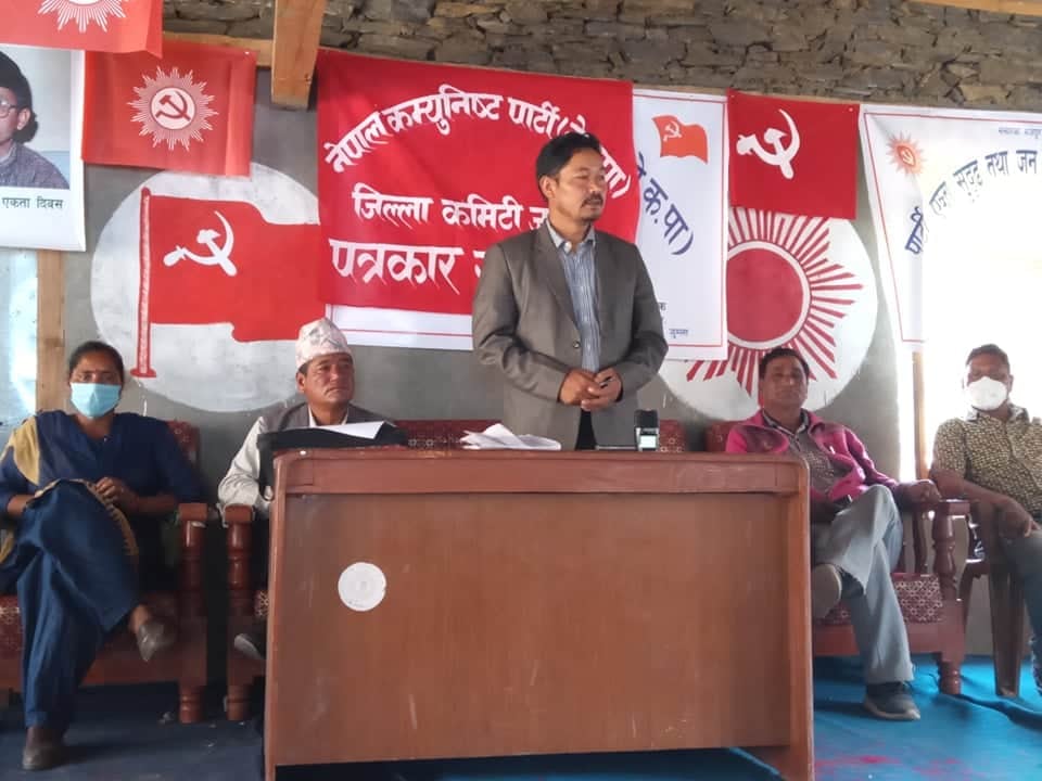 नेकपाभित्र बिबाद चुलिदै ,