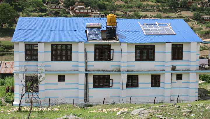 लुमगाउँकी एक महिलालाइ कोरोना संक्रमाण ,जुम्लाको कोटघर स्वास्थ्य चौकी सिल,