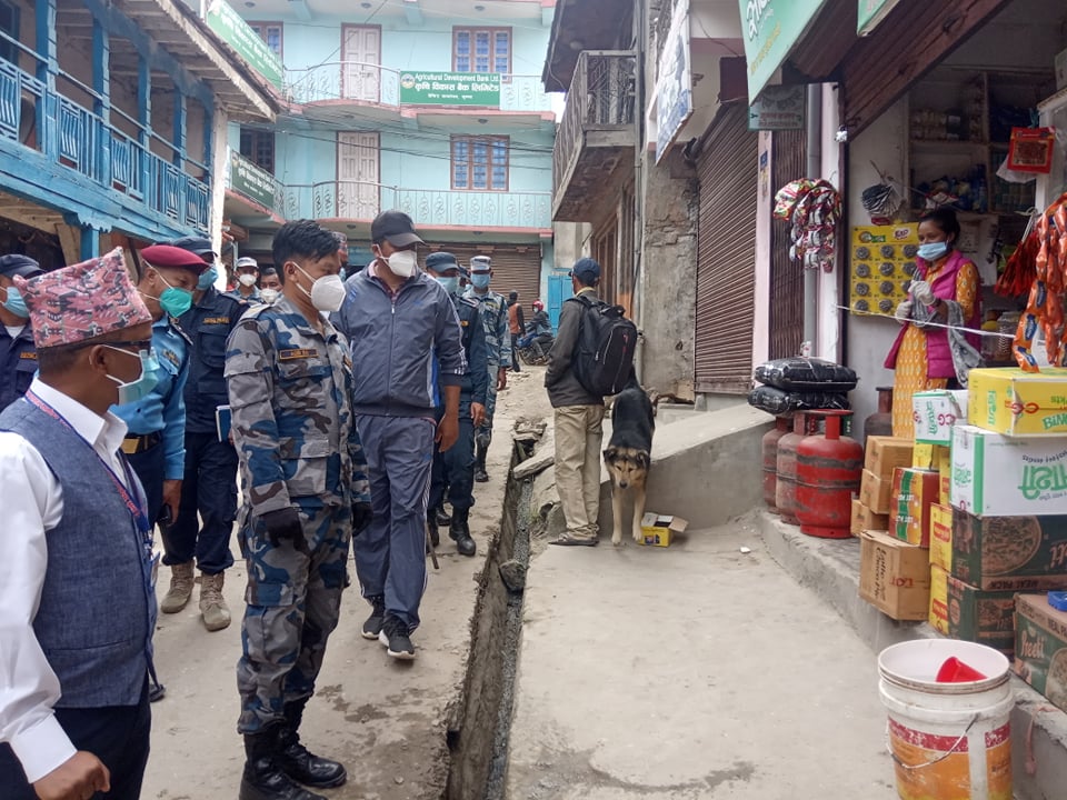 सुरक्षा मापदण्ड पालन गरे नगेरको बारेमा जुम्ला बजार अनुगमान