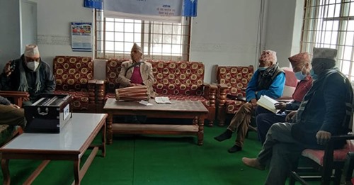 चन्दननाथ नगरपालिकाका जेष्ठ नागरिकले पाएनन भत्ता ।