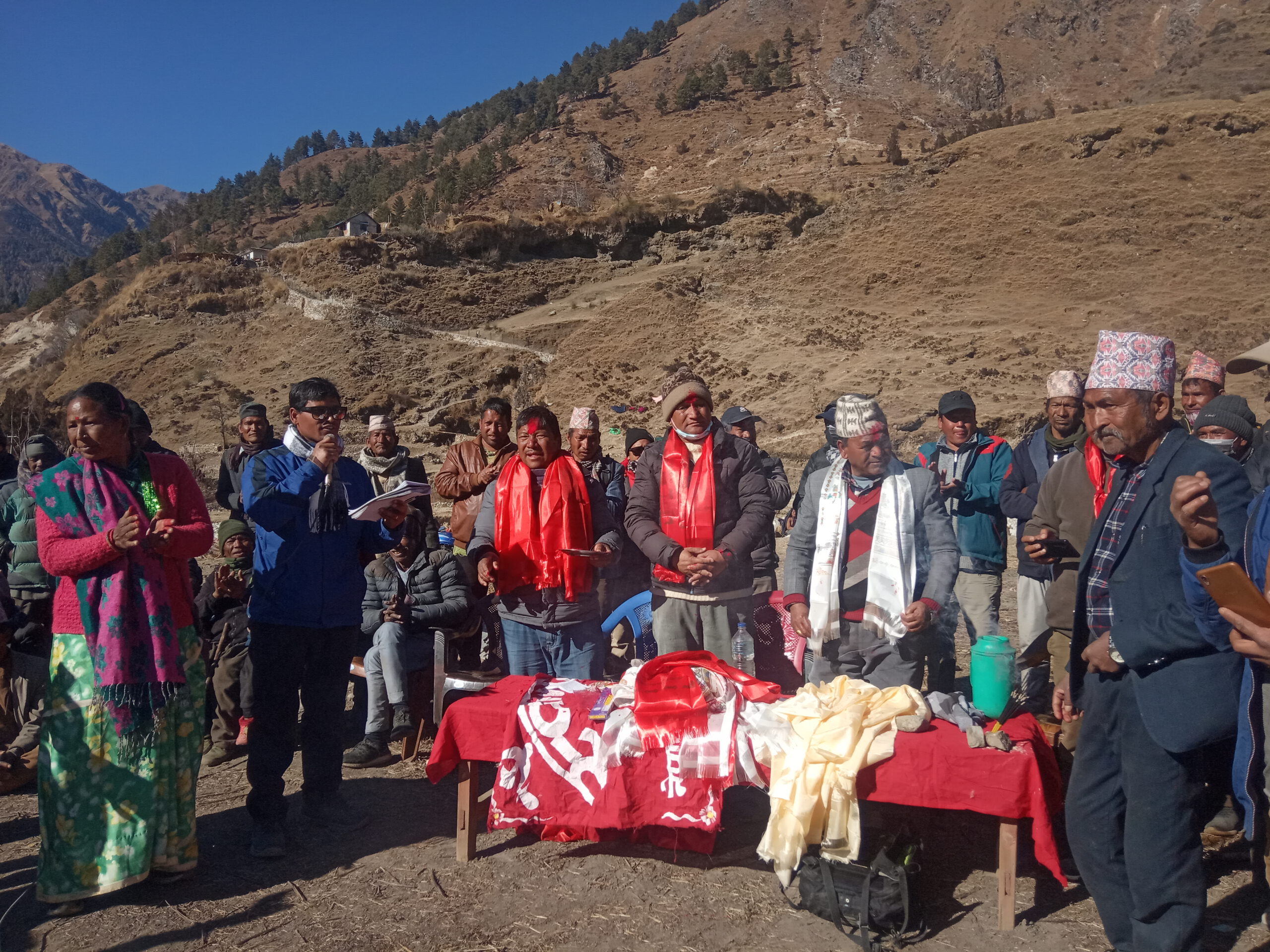 ओली समुह भित्रको तानाशाह धेरै दिन टिक्दैन ः संसद महत