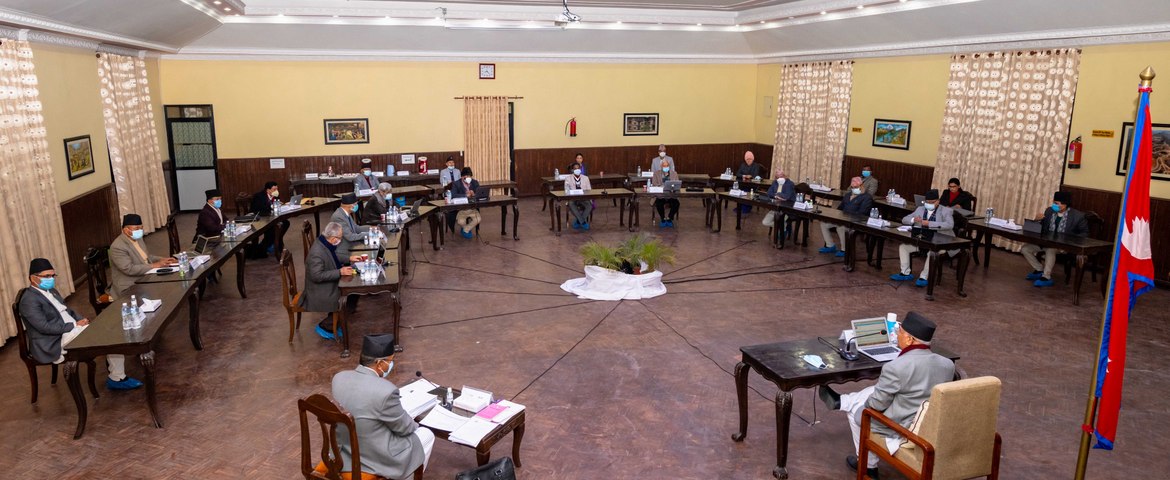 कांग्रेस-माओवादी पछि हटे, फेरि ओली नै प्रधानमन्त्री