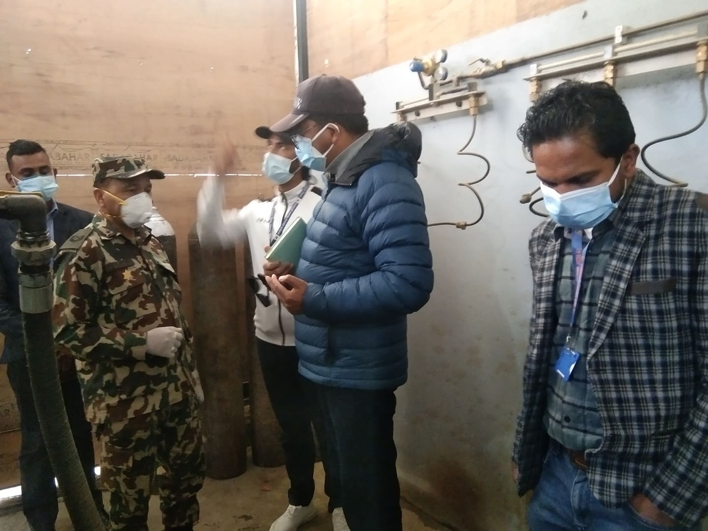 कालिकोट र जुम्लाको सिमानामा हेल्थ डेस्क स्थापना , डिसीसीएमसीले ग¥यो अनुगमन