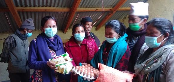 घरमा सुत्केरी हुने दर शुन्यमा झार्नका लागी हिमामा महिला संग उपाध्यक्ष कार्यक्रम