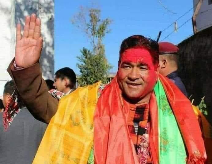 केसीलाई गिरिजाले जागिरबाट हटाए हटाए, देउवालेमुख्यमन्त्री बनाए