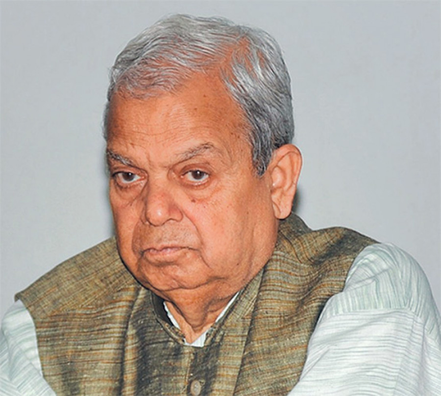 सर्वोच्चले अन्तरिम आदेश दिएन, महन्थ ठाकुर बने पार्टीविहीन