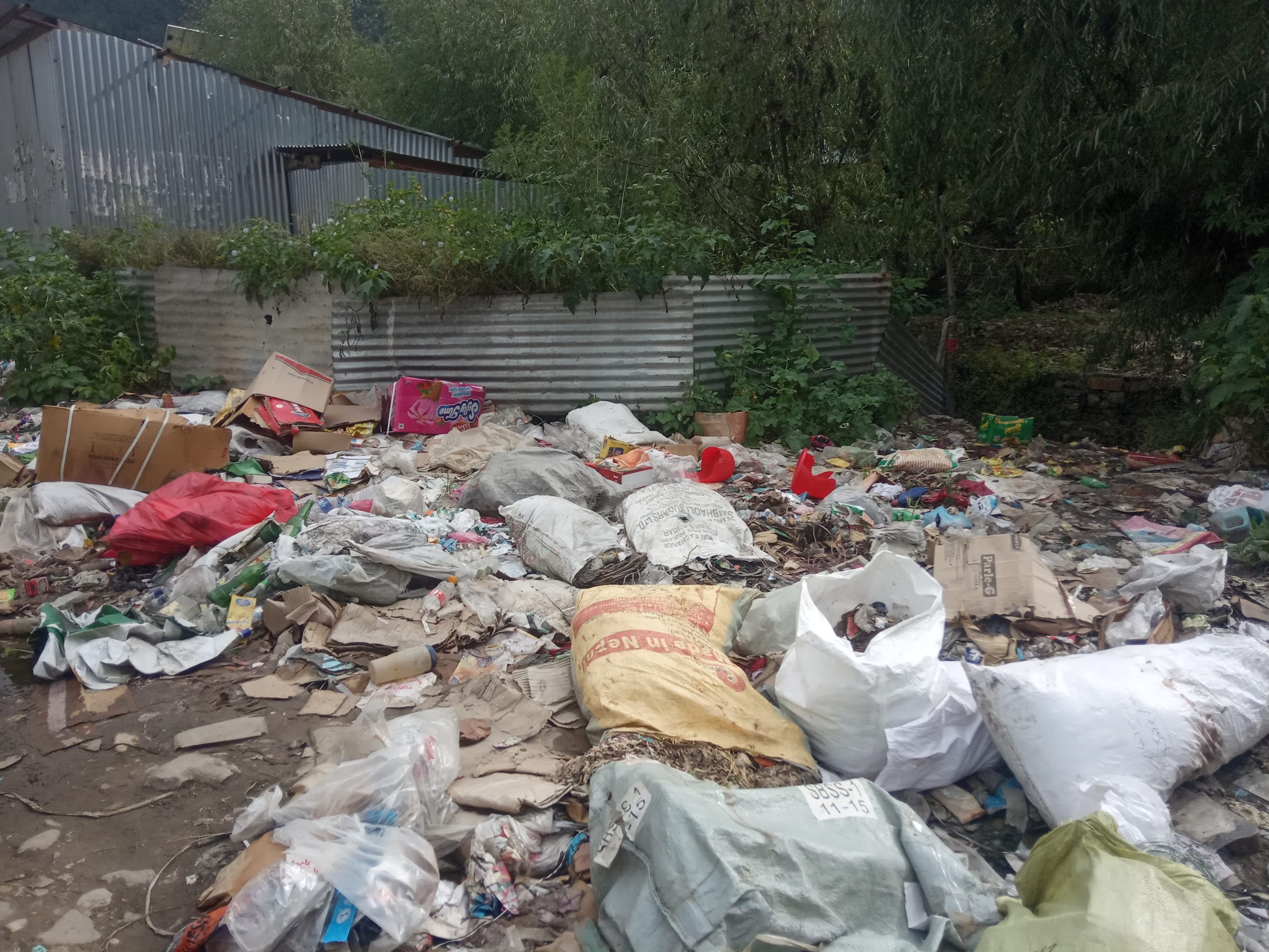 स्मार्ट सिटी  चन्दननाथ नगरपालिकाका २० वटा  दुर्गन्दीत  तस्बीर