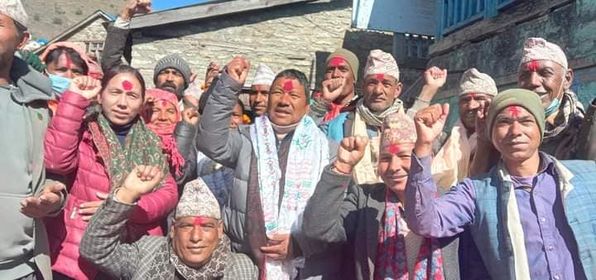 जुम्लामा काँग्रेस– मजदुर पाटी छाड्नेको लर्को