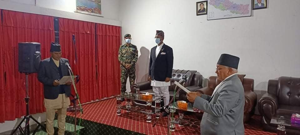 कानुन मन्त्रीमा सिफारिस गरिएका चन्द्र शाहीले कृषि मन्त्रीको शपथ खाए