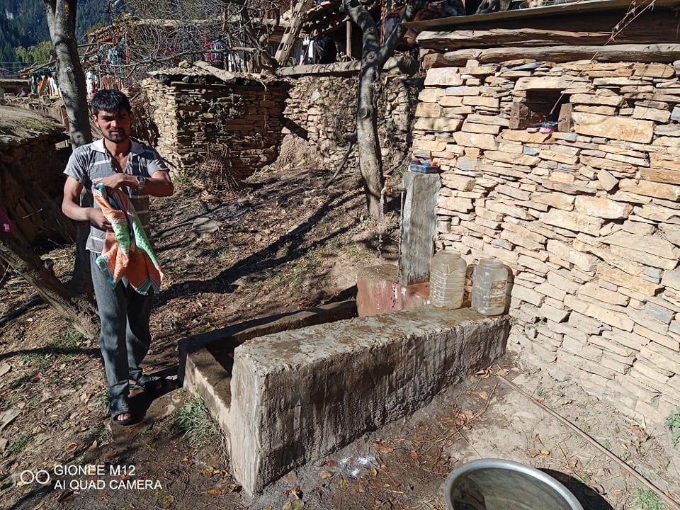 सुडीगाउँका प्रत्येक घरमा खानेपानीका धारा निमार्ण