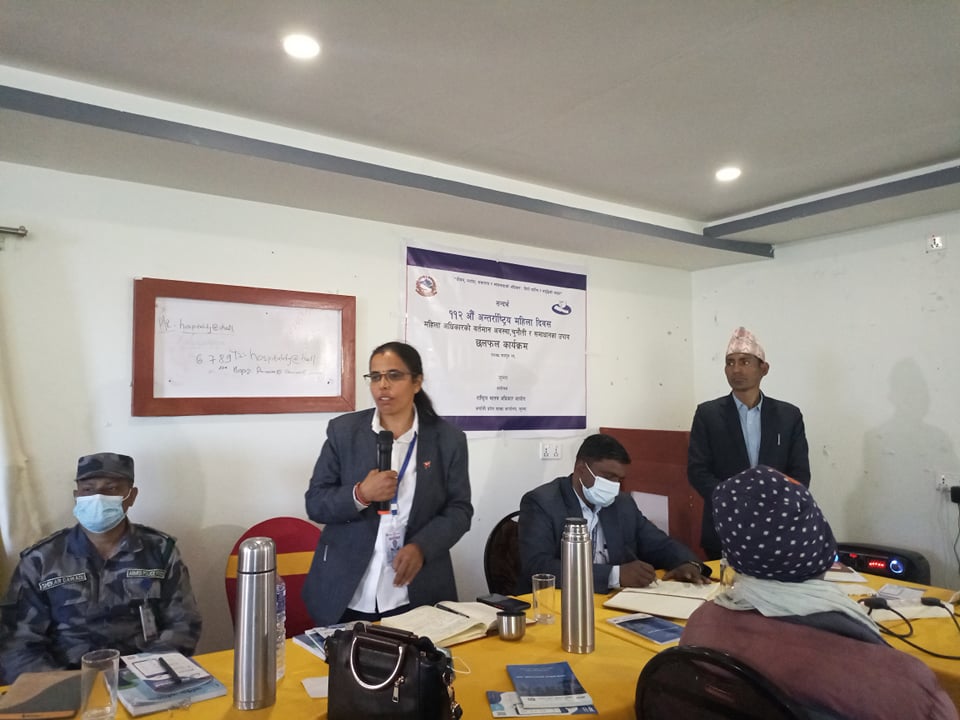 महिला अधिकारको बर्तमान अबस्था बारे राष्ट्रिय मानव अधिकार आयोगको चासो