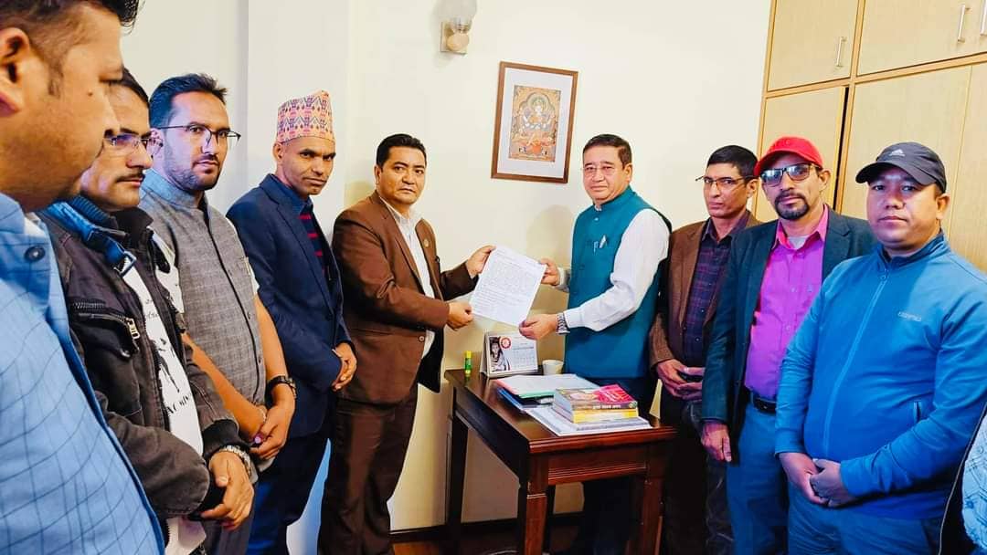 अघोषित नाकाबन्दीको मारमा माथिल्लो कर्णाली बासी