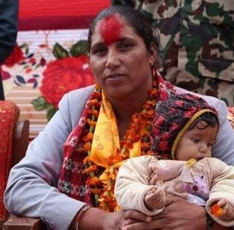 कर्णालीमा ठूला दलको एक्लो महिला उम्मेदवार : गोमा गौतम कुँवर
