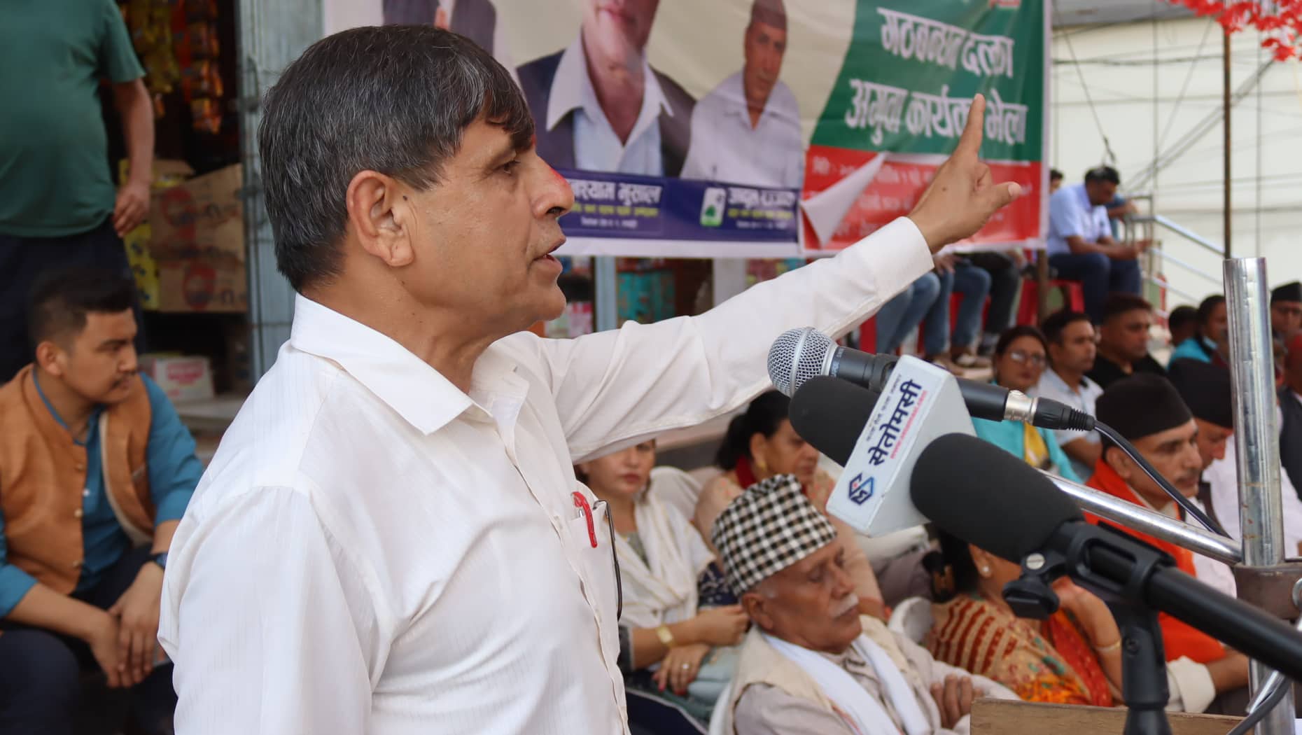 नेपालको राजनीतिलाई ओलीले दुर्गन्धित बनाए : घनश्याम भुसाल