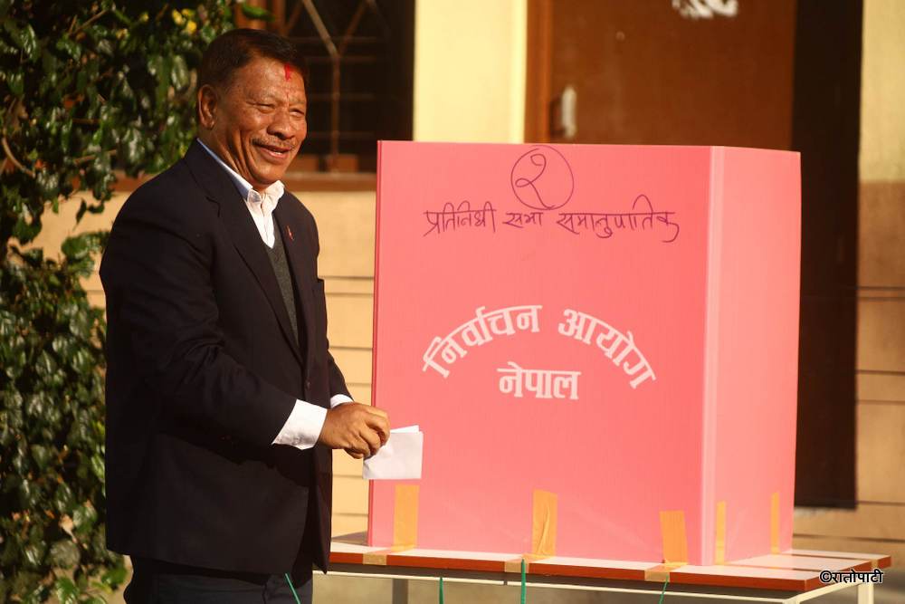 काठमाडौं १ बाट प्रकाशमान सिंह विजयी, फेरी पनि हारे रवीन्द्र मिश्र