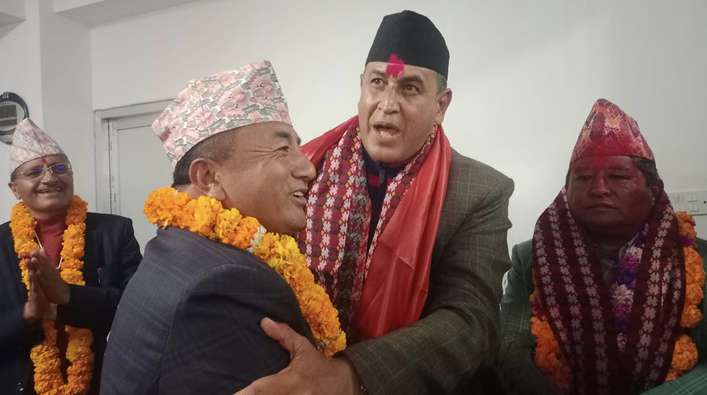 ओखलढुंगामा कांग्रेसका रामहरि खतिवडा विजयी