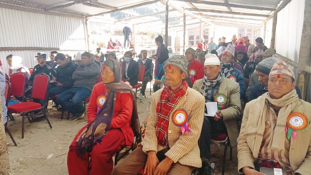 सिँजाको हिउँदे गाउँसभा : घरमै स्वाथ्य सेवा देखि बिपद् पीडितलाई राहत दिने सम्म