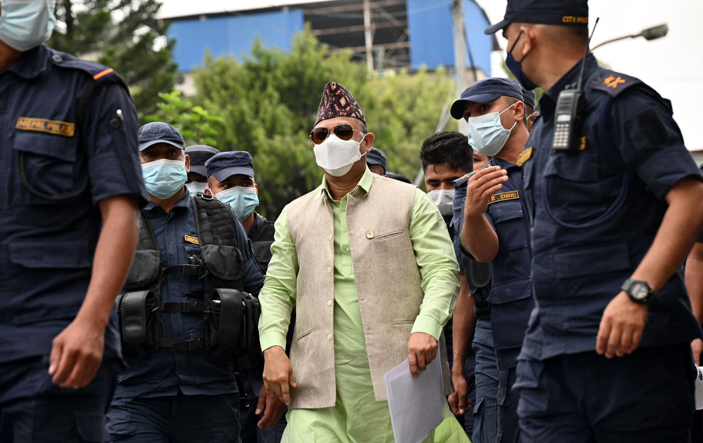 रेशम चौधरीलाई आममाफी दिन सरकारले ल्यायो अध्यादेश