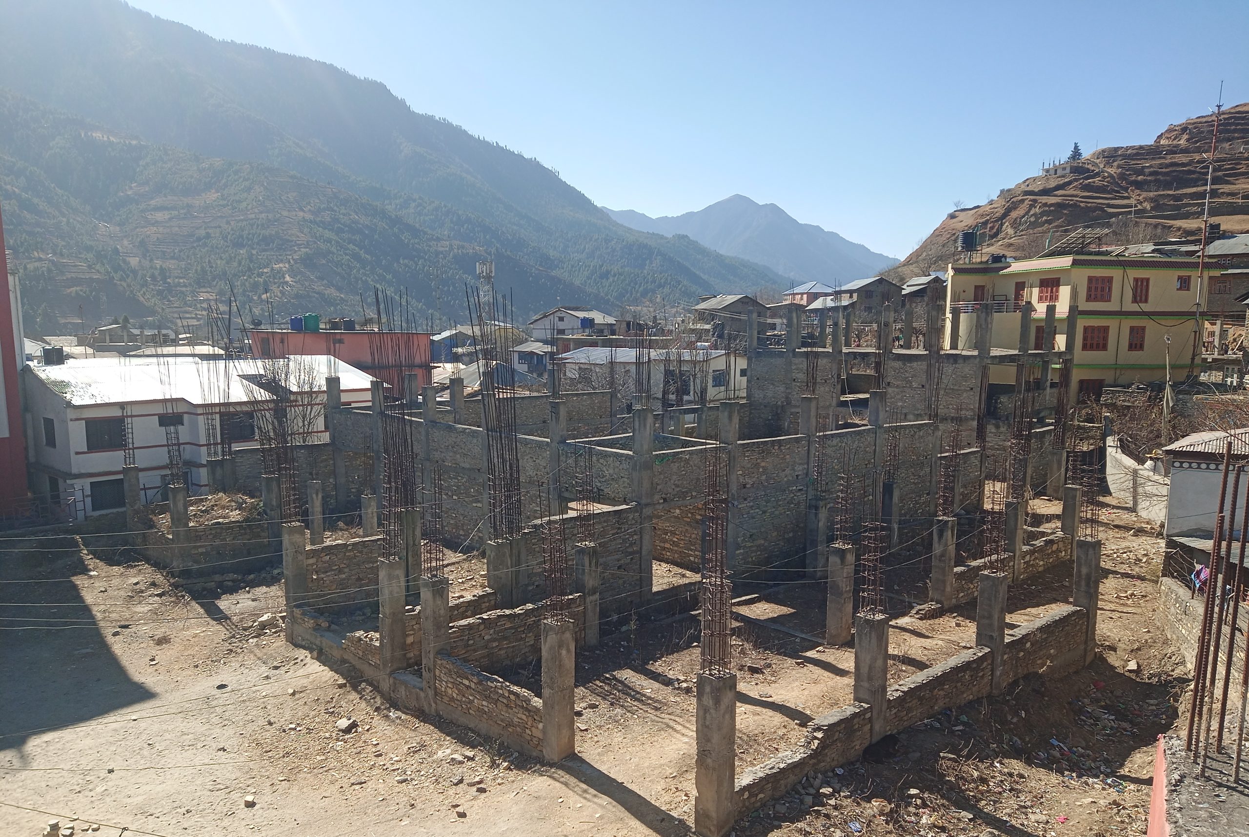 लागुऔषध सेवनको थलो बन्यो, अलपत्र सभाहल