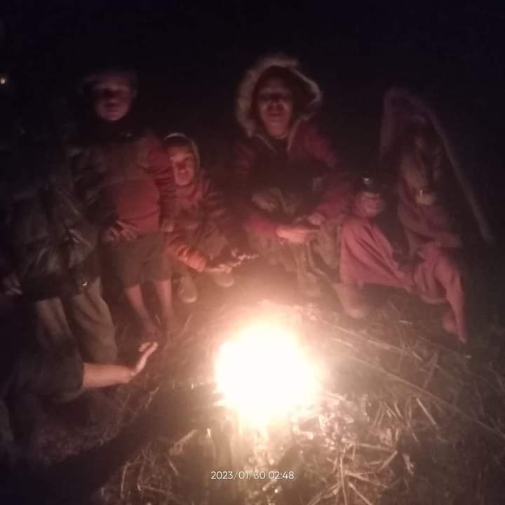 भूकम्पको हल्लाले रातभर घरबाहिर जाग्राम