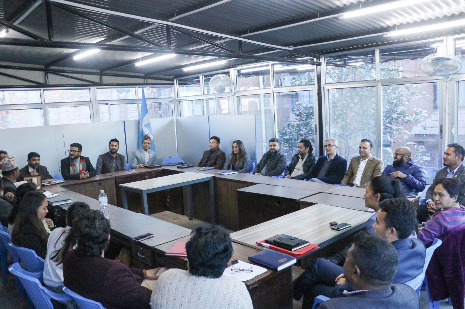 प्रधानमन्त्रीलाई रास्वपाको दुई दिने अल्टिमेटम, लामिछाने केहि नबोलेर बाहिरिए