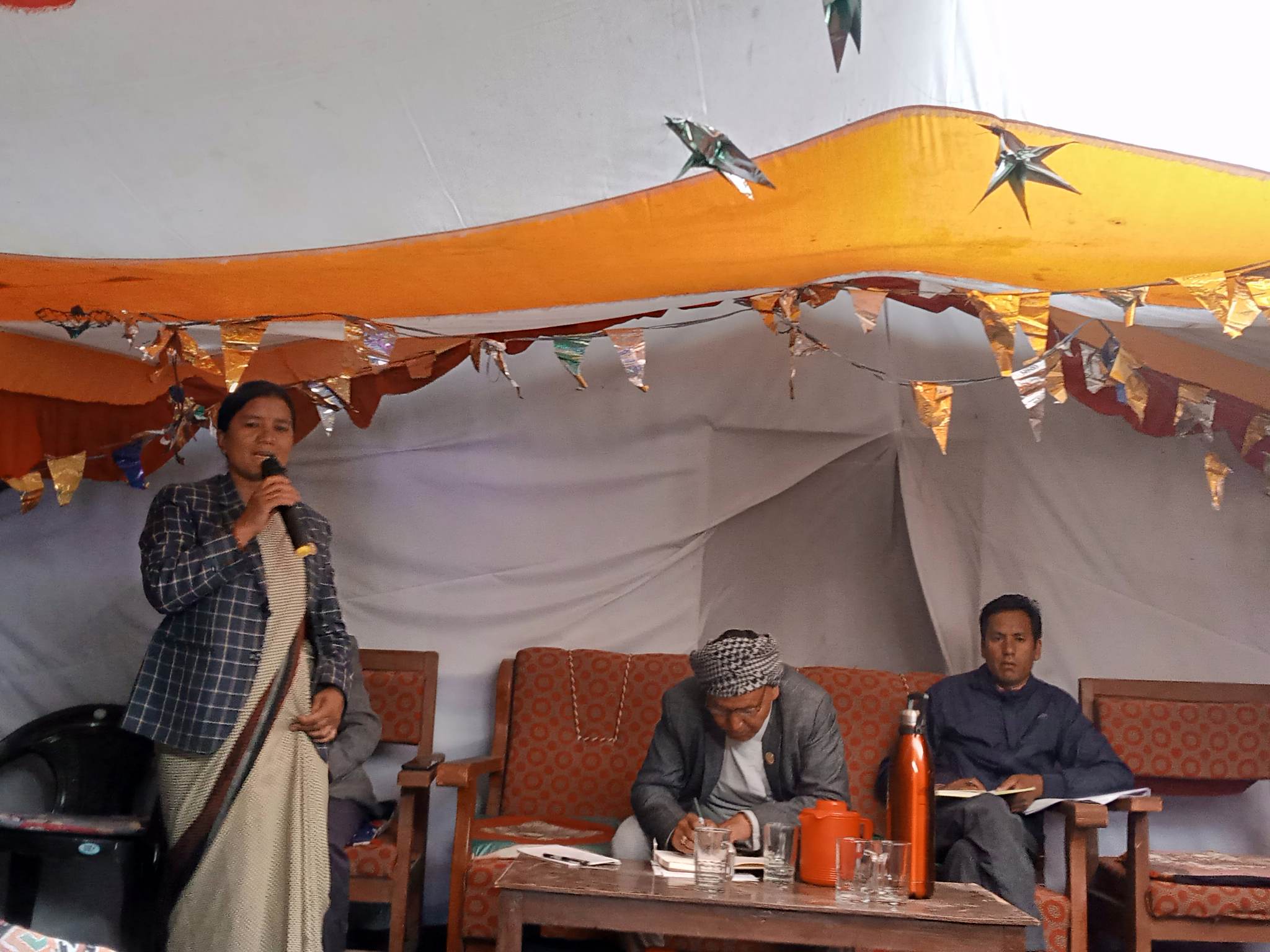 आगामी वर्षको योजना तर्जुमाका लागी सुझाव संकलन गर्दै तिलागाउँपालिका