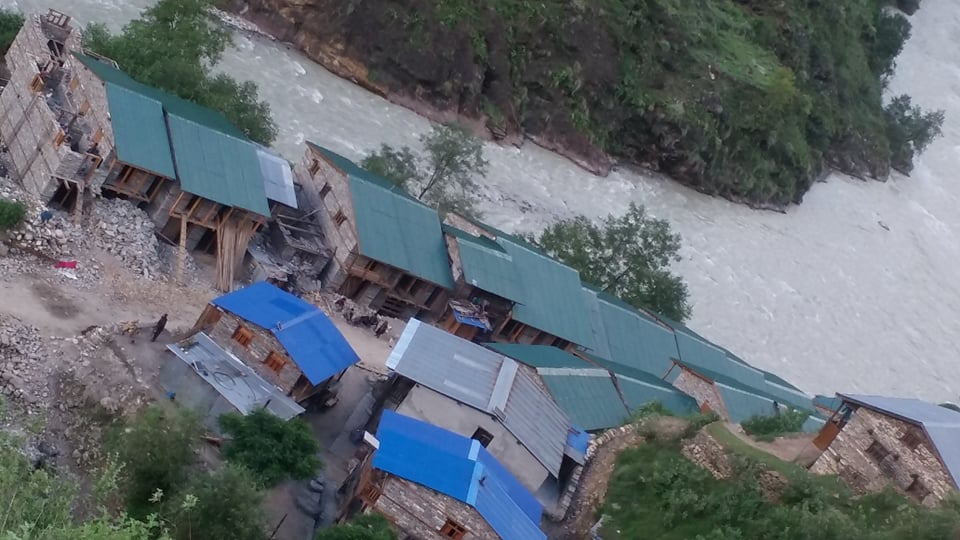 मुगुमा पहिरोको जोखिममा रहेका ३४ घर स्थानान्तरण