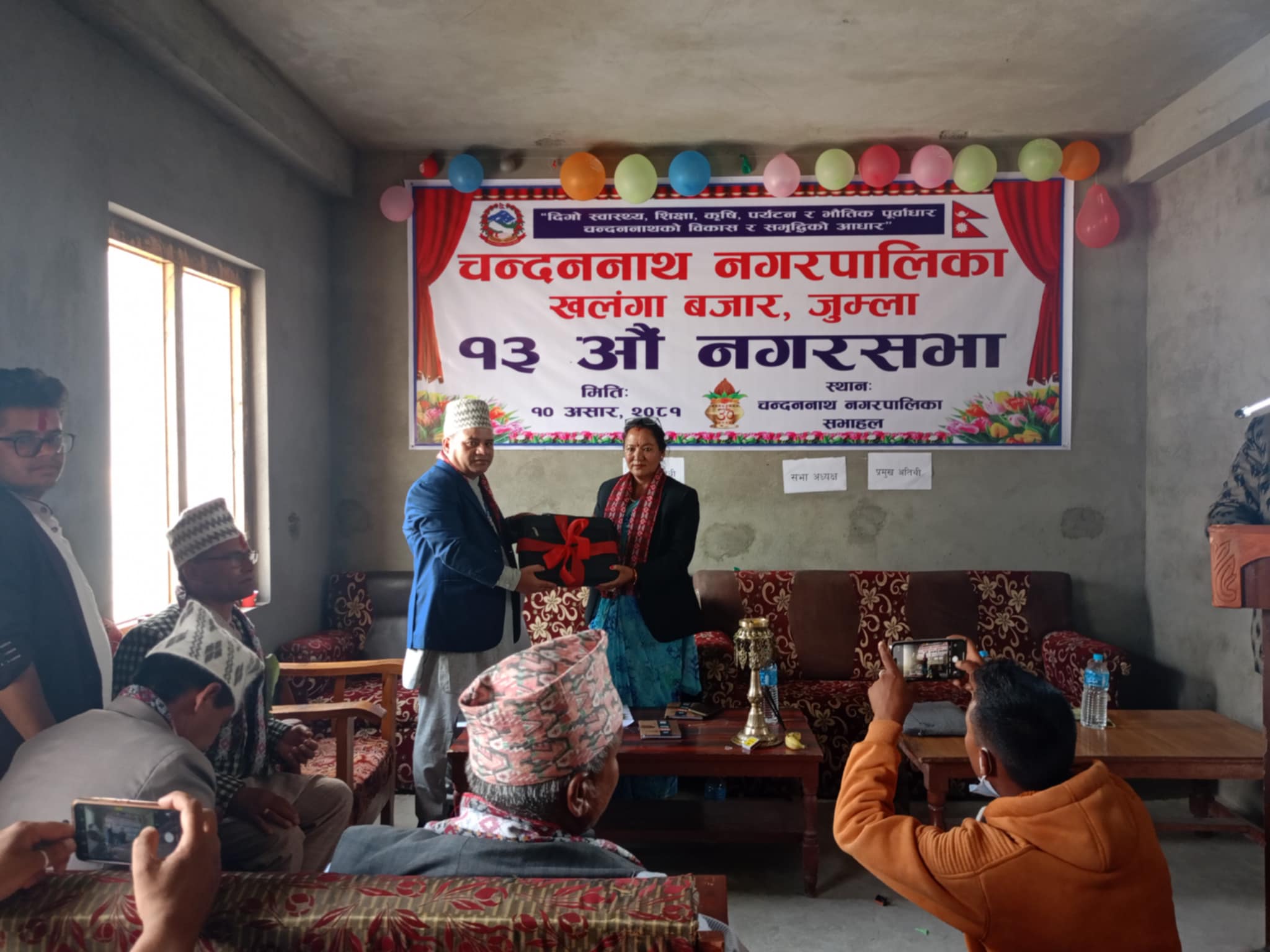 चन्दननाथ निति तथा कार्याक्रम :नगर बस सञ्चालन,देखी भौतिक संरचना अपांगता मैत्री बनाउने