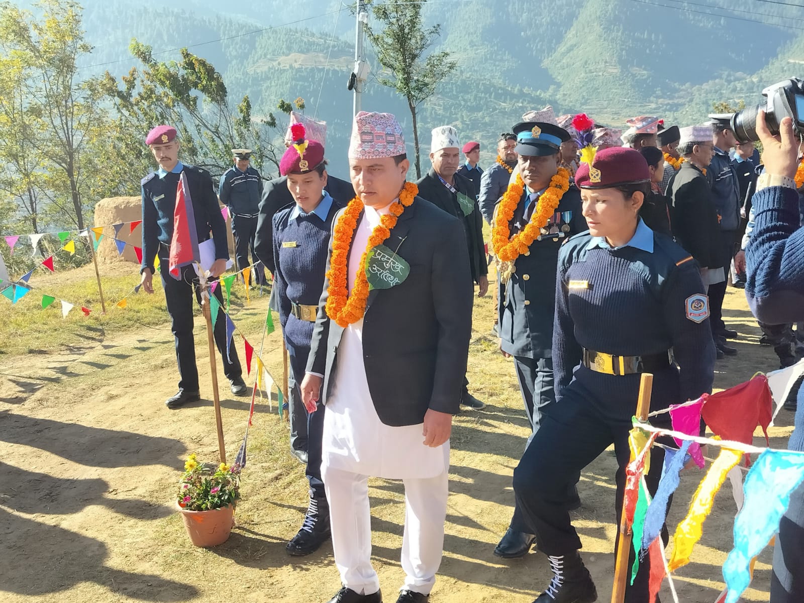 जुम्लामा ६९ औँ प्रहरी दिवसः  उत्कृष्ट कार्य गर्ने प्रहरी कर्मचारीलाई पुरुस्कृत